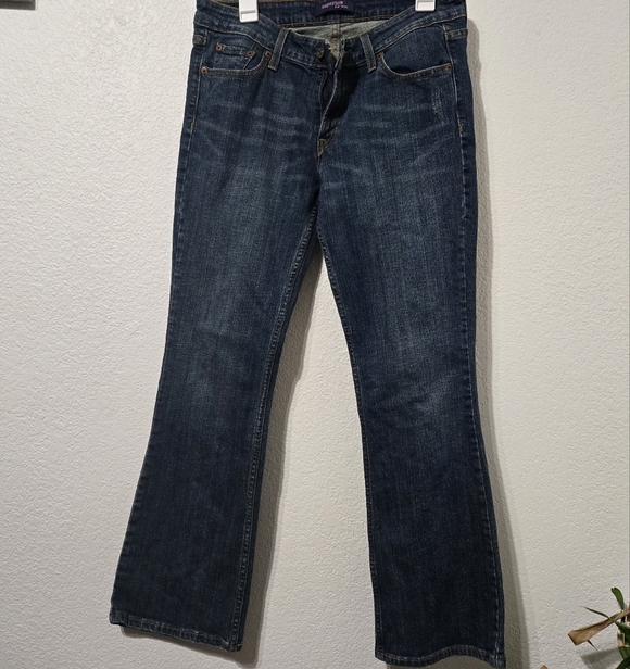 Levis 518 Superlow Bootcut Jeans size 11 Mid Rise Medium Blue Wash Western Denim - Picture 1 of 5